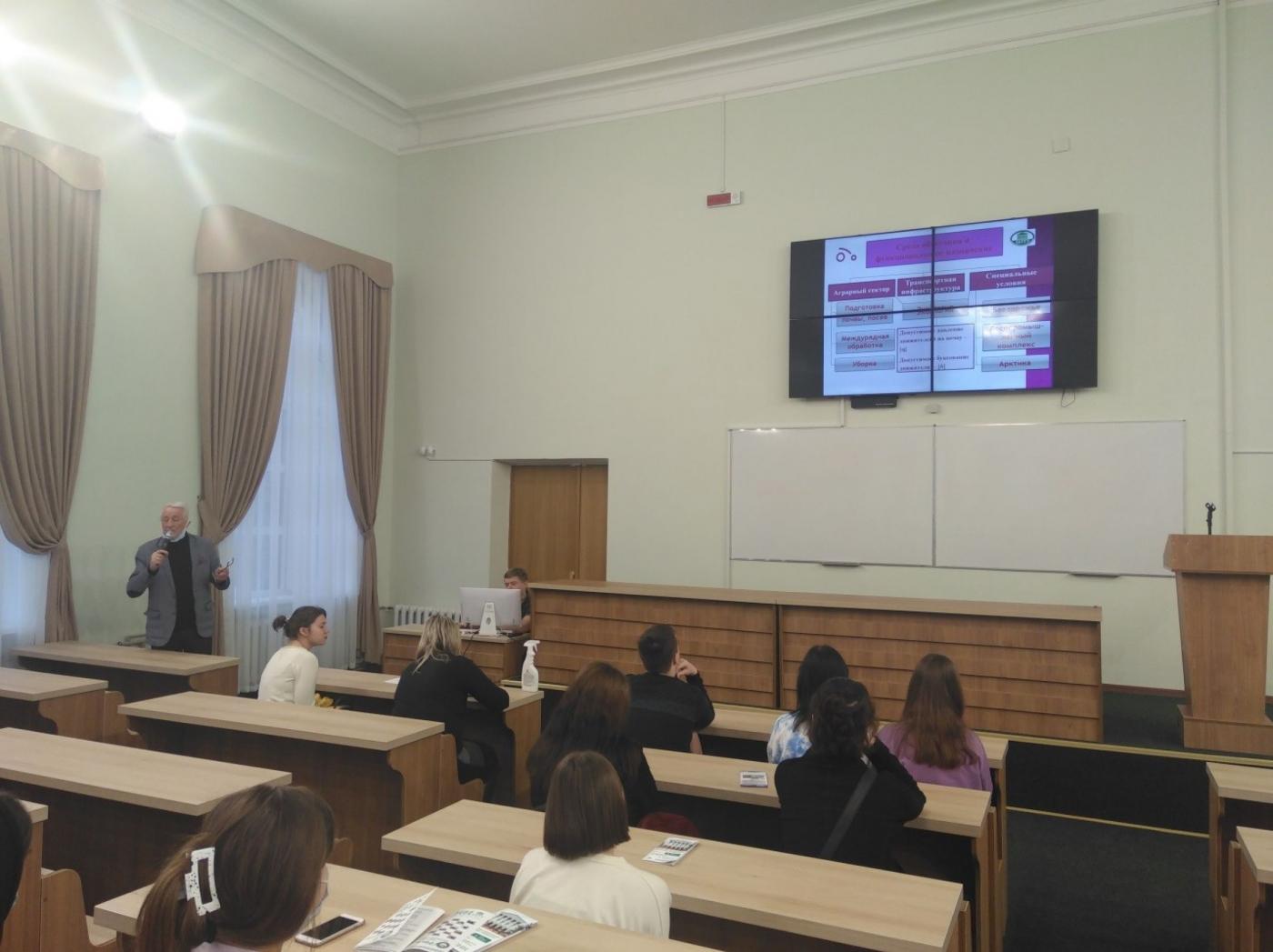 Кафедра «Тракторы» на мероприятии «Каникулы в БНТУ»
